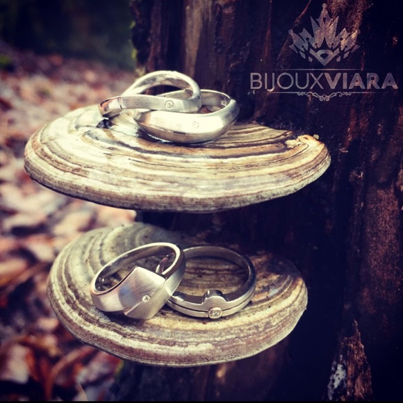 Sterling Silver .925 with a Canadian Diamond Viara - Picture 6 of 6